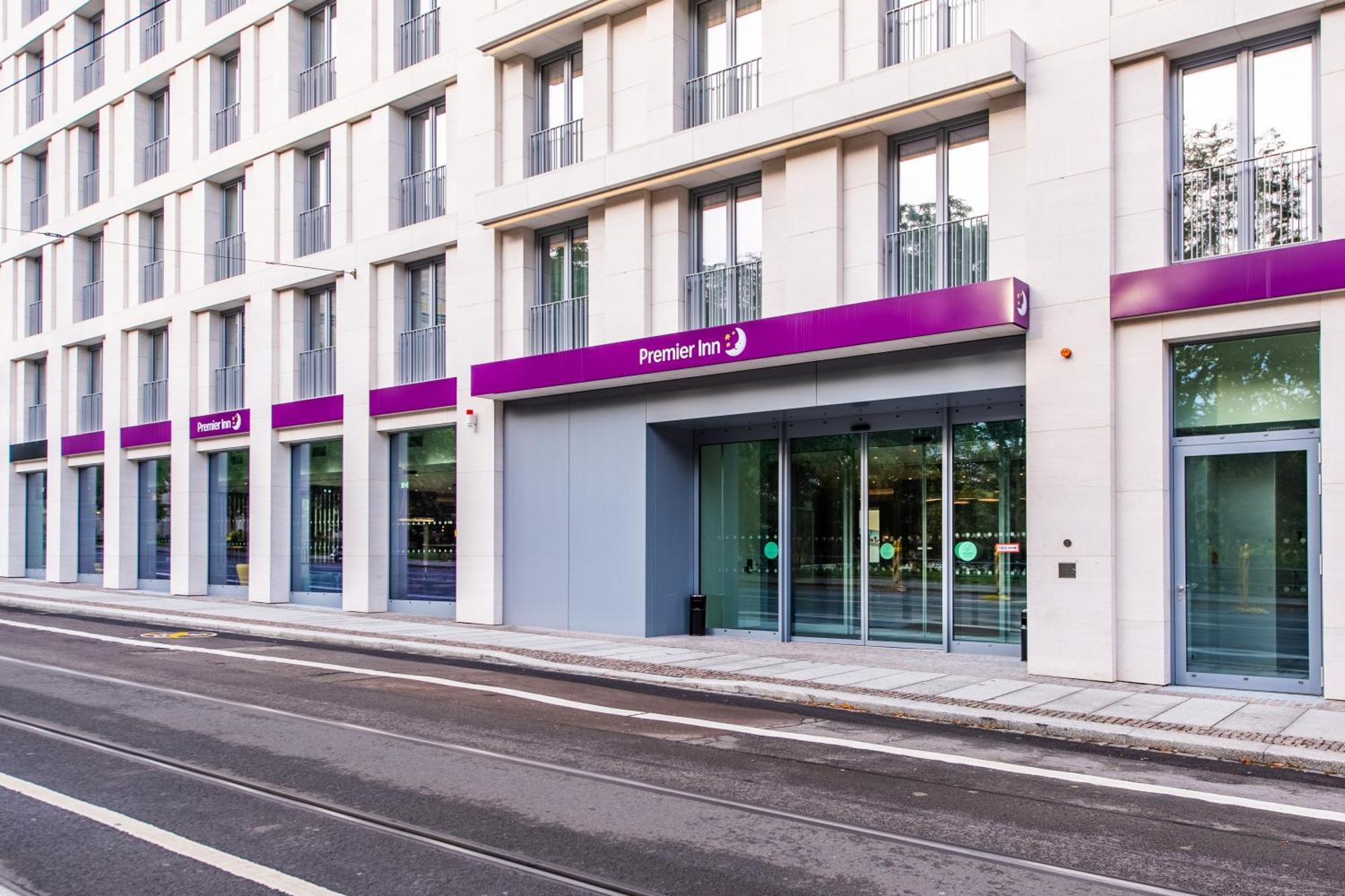 Premier Inn Leipzig City Oper Dış mekan fotoğraf